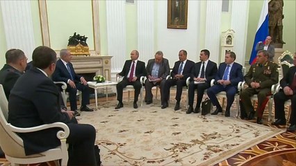 مستشار المرشد الإيراني في موسكو حاملا رسالتين لبوتين