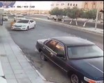 فيديو بيك أب شاص يدهس طفلة سعودية وهذا هو مصيرها