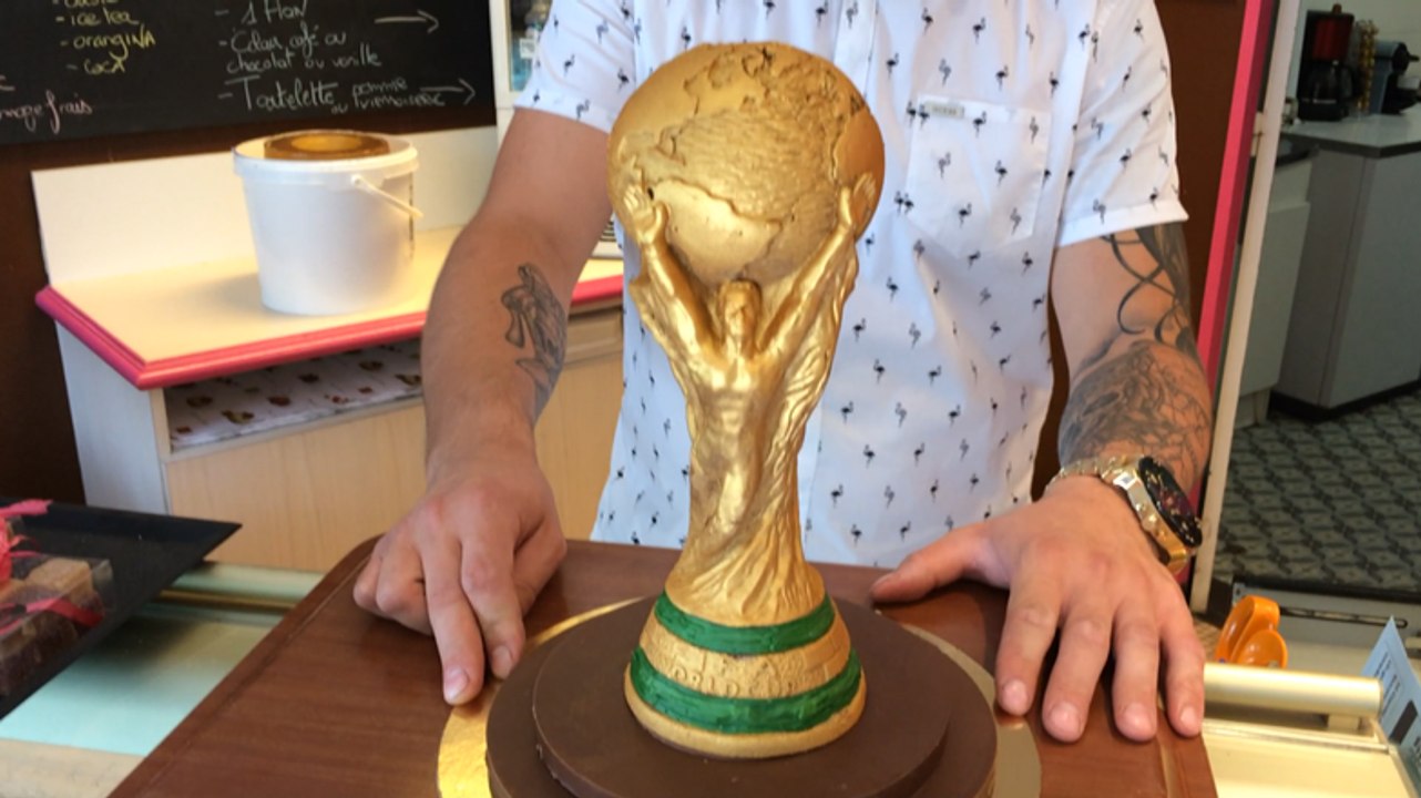 Un pâtissier reproduit la coupe du monde en chocolat