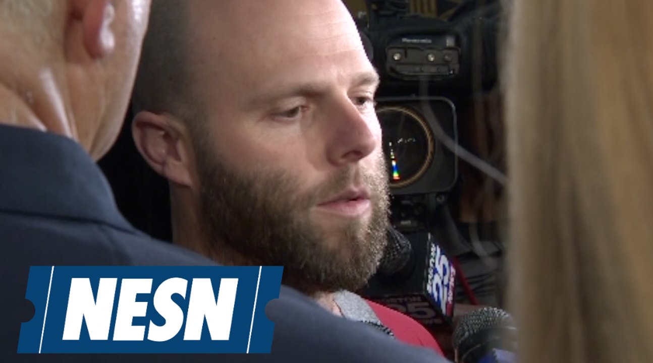 Pedroia on injury: 'It's just time, it sucks'