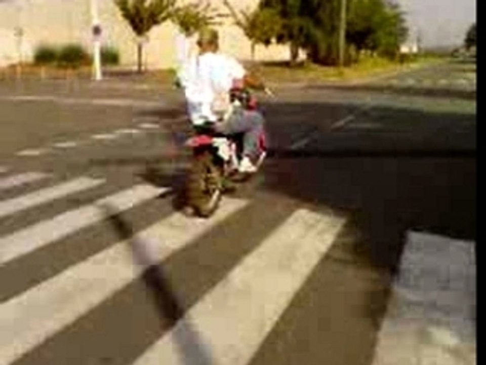 honda 80 cr  cross becane biskai aaaaaaaaaiiiiiiii94 bicetre