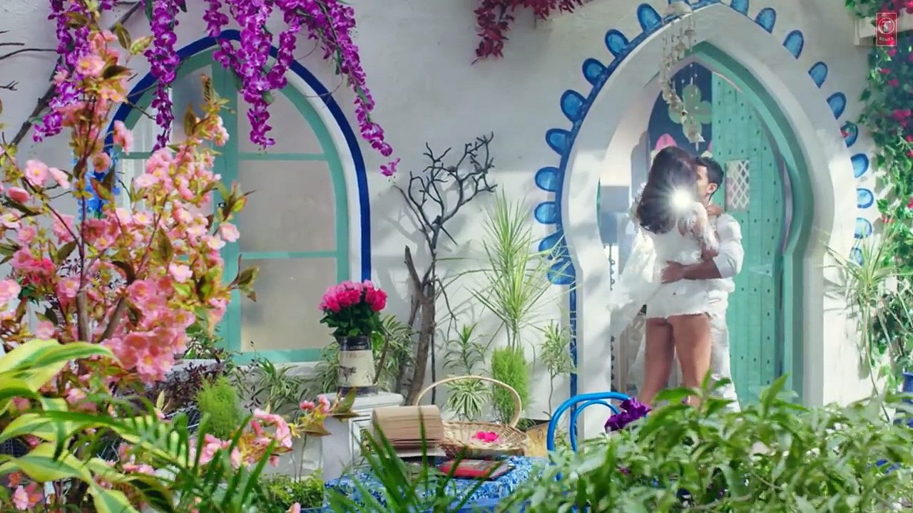 Iss Qadar Pyar Hai Full Song with LYRICS - Ankit Tiwari - Bhaag Johnny - T-Series