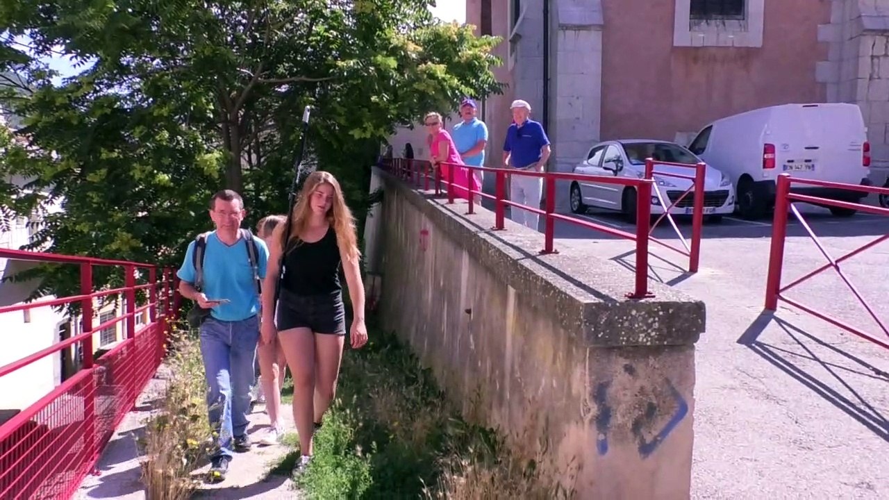 Alpes-de-Haute-Provence :  les jeunes capturent les rues de Digne-les-Bains avec leur "kit 360°"