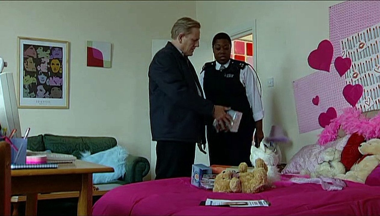 The Bill S20E61 Desperation