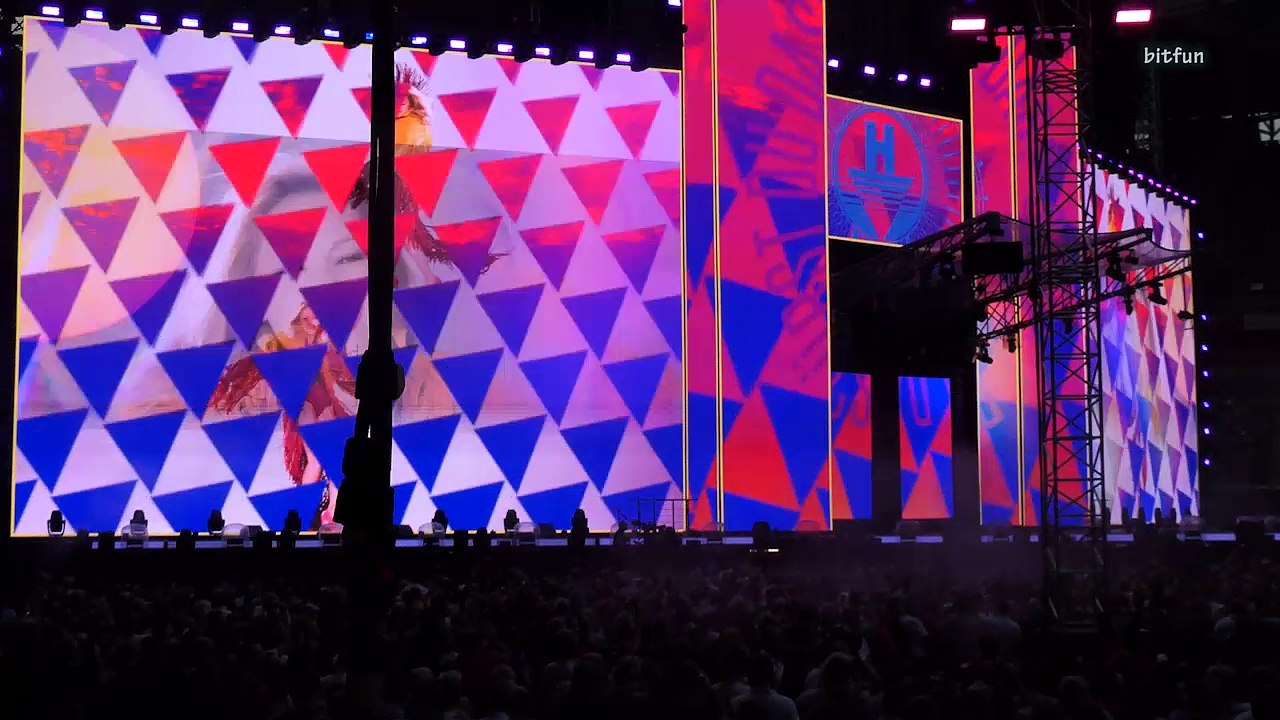 Helene Fischer Stadion Tournee Düsseldorf 01 Intro 06.07.2017