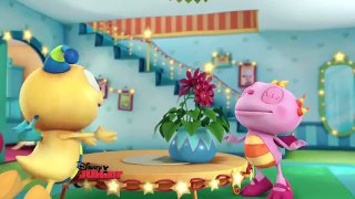 Henry Hugglemonster | Happy Hugglemas | Disney Junior UK