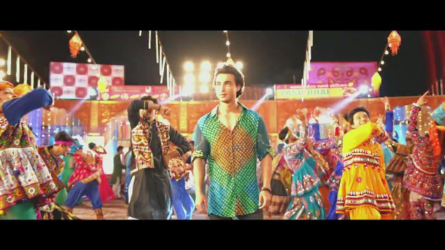 Come Fall in Love !પ્રેમ માં ખોવાઈ જાઓ #LoveratriTeaser ના સાથે !प्यार मे खो जाओ #LoveratriTeaser के संग|پیار میں کهوجاو #LoveratriTeaser کے سنگ #Aayus