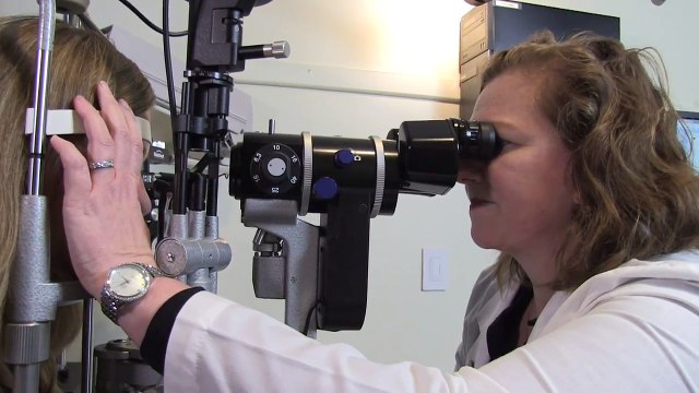 Dr. Marten Offers Eye Care, Cataract, & Lasik Surgery in San Antonio, Texas