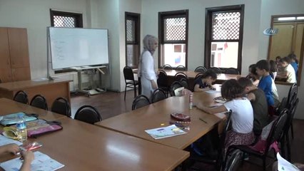 Minik Öğrenciler 15 Temmuz'u Resmetti