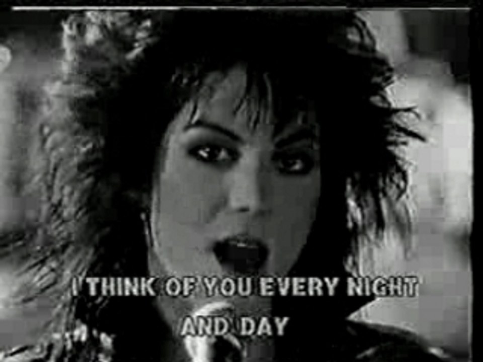 IhateMySelfForLovingU