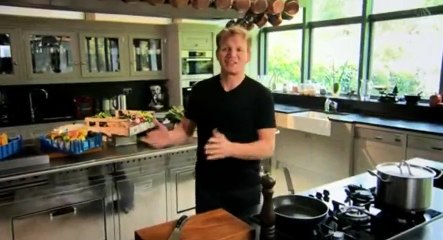 Gordon Ramsay's Ultimate Cookery Course S01 - Ep18 Simple Suppers HD Watch