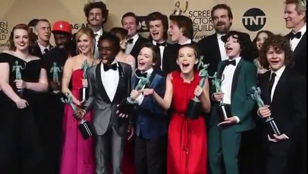 Millie Bobby Brown Eleven Stranger Things Vlog - S1 • E5 | Grey's Anatomy Episode