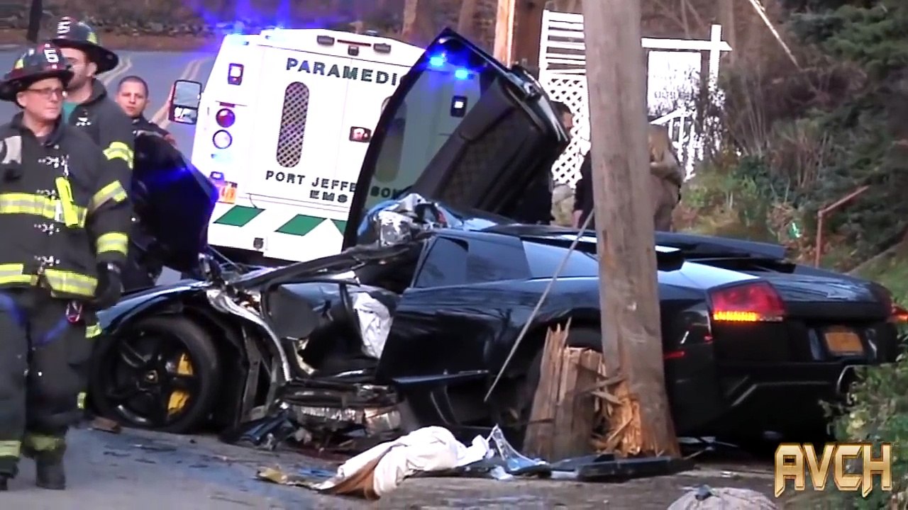 Des conducteurs idiots de voiture de sport !