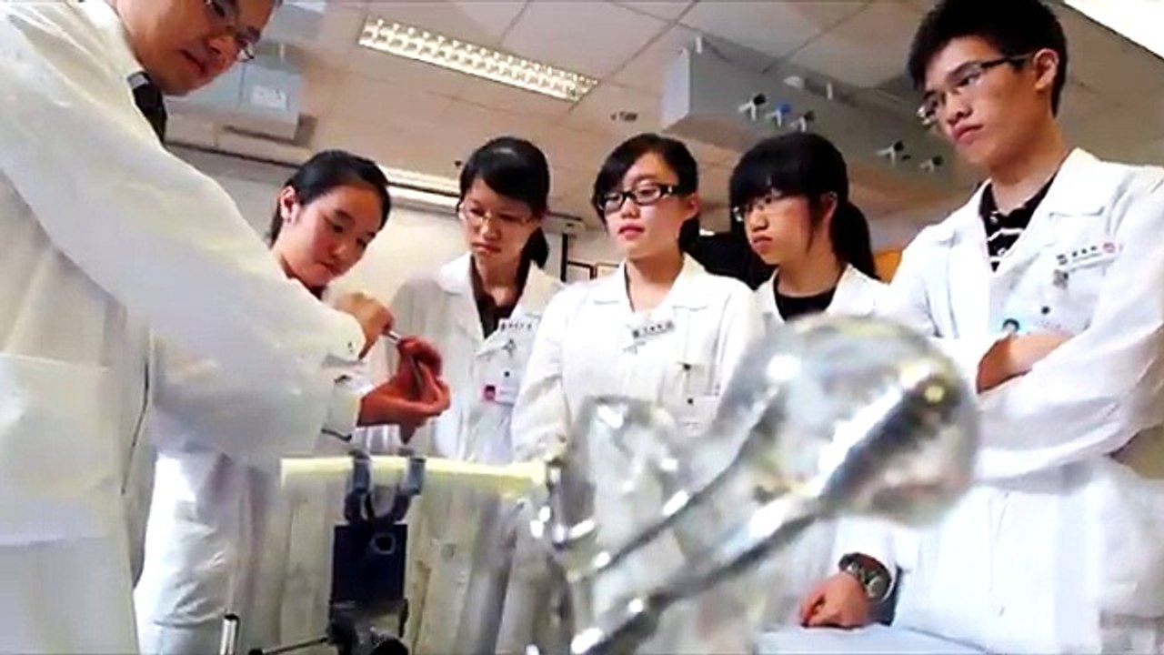 FUNNY CLIP : " MUJHE KIU NIKALA - NAWAZ SHARIF " - AGAR MAKHI GIR JAYE , CHINESE SCIENTIST OBSERVATION