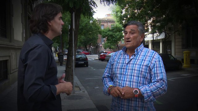 CARMENA HOMENAJEA A VIOLADORES, LADRONES Y ASESINOS CHEQUISTAS