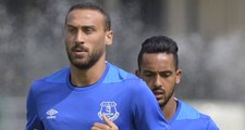 Evertonlı Cenk Tosun, Yeni Sezon Öncesi Güç Depoluyor