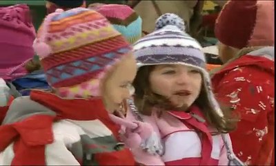 Geschwister Hofmann - Friedensengel  - 2005__whit close captions