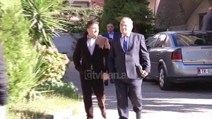 Elvis Roshi nuk do te beje asnje dite burg