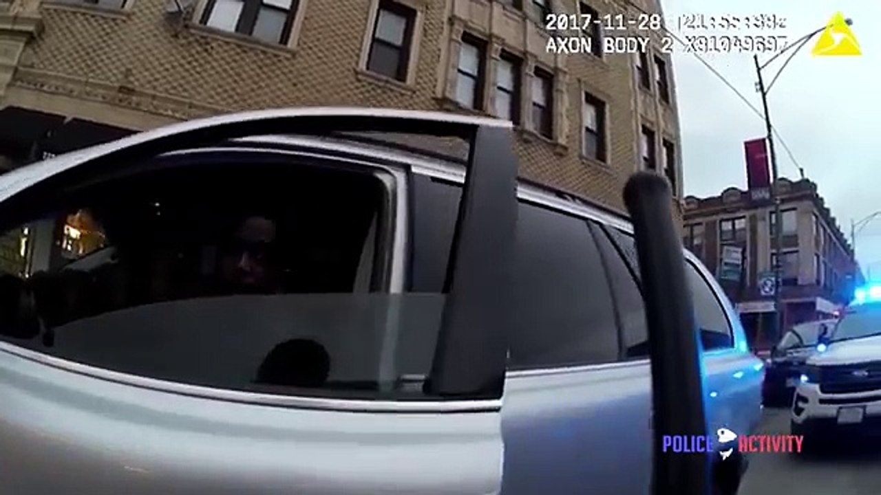 Chicago Cop Tasers Fleeing Man Attempting To Jump Over Fence