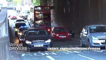 Caught on camera in Birmingham, Idiot drivers not what to do when the police are