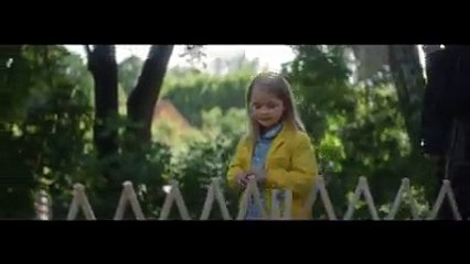 A Dog's LifeAgency: Altmann+Pacreau ParisDirector: Xavier GiannoliCreative Director: Olivier AltmannArt Director: Bénédicte PotelCopywriter: Thierre Lebec