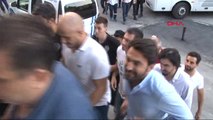 İstanbul Adnan Oktar'a Operasyon: Gözaltına Alınan 34 Kişi Sağlık Kontrolünden Geçirildi