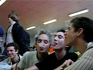 Pika bouche toi  le nez