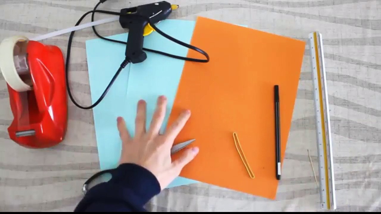 como hacer una mini arma de papel