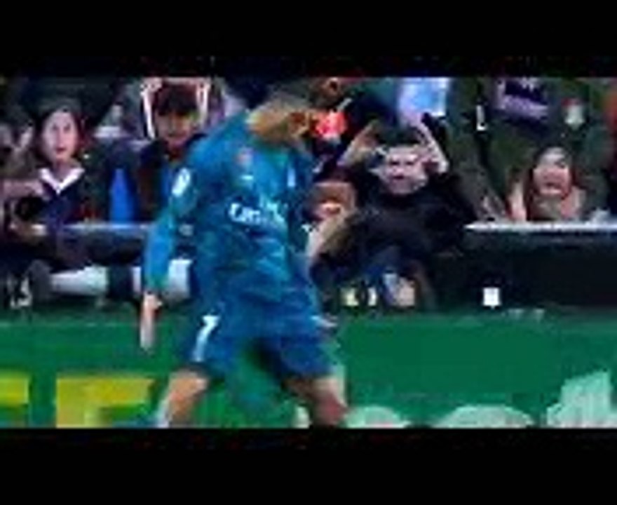 حتى كرستيانو رقص على أغنية الكائن الفضائي الاخضر