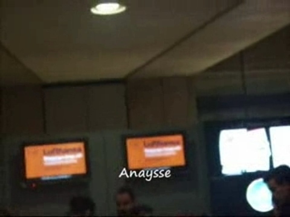 Killerpilze a l'aeroport partie 2