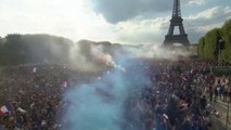 18h53 sur le Champs de Mars, un tonnerre de joie au moment où la France décroche sa deuxième étoile en coupe du monde