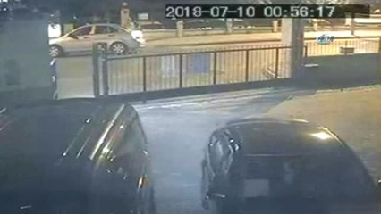 Tacize Uğrayan Genç Kızın Ağabeyine Keserli Saldırı Kamerada