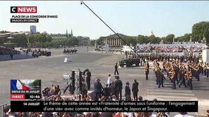 Défilé du 14 juillet: La patrouille de France a commis une erreur au début du défilé aérien ,