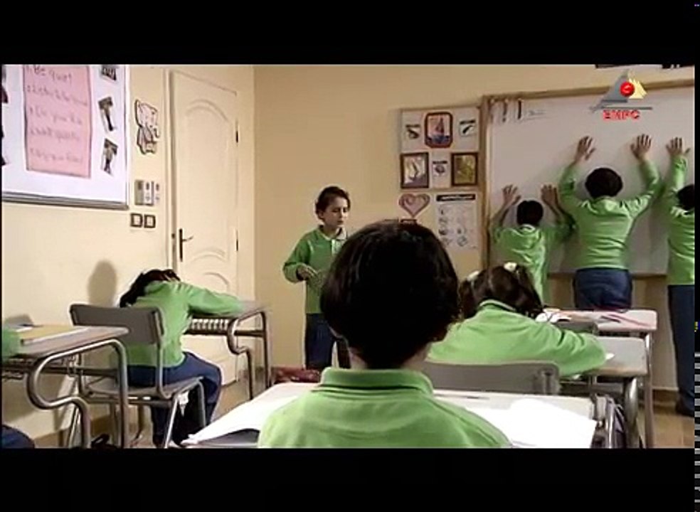 مسلسل اللص والكتاب الحلقة 13