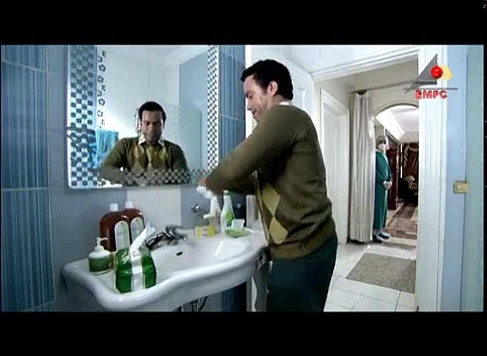 مسلسل اللص والكتاب الحلقة 8