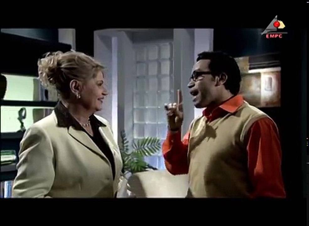 مسلسل اللص والكتاب الحلقة 4
