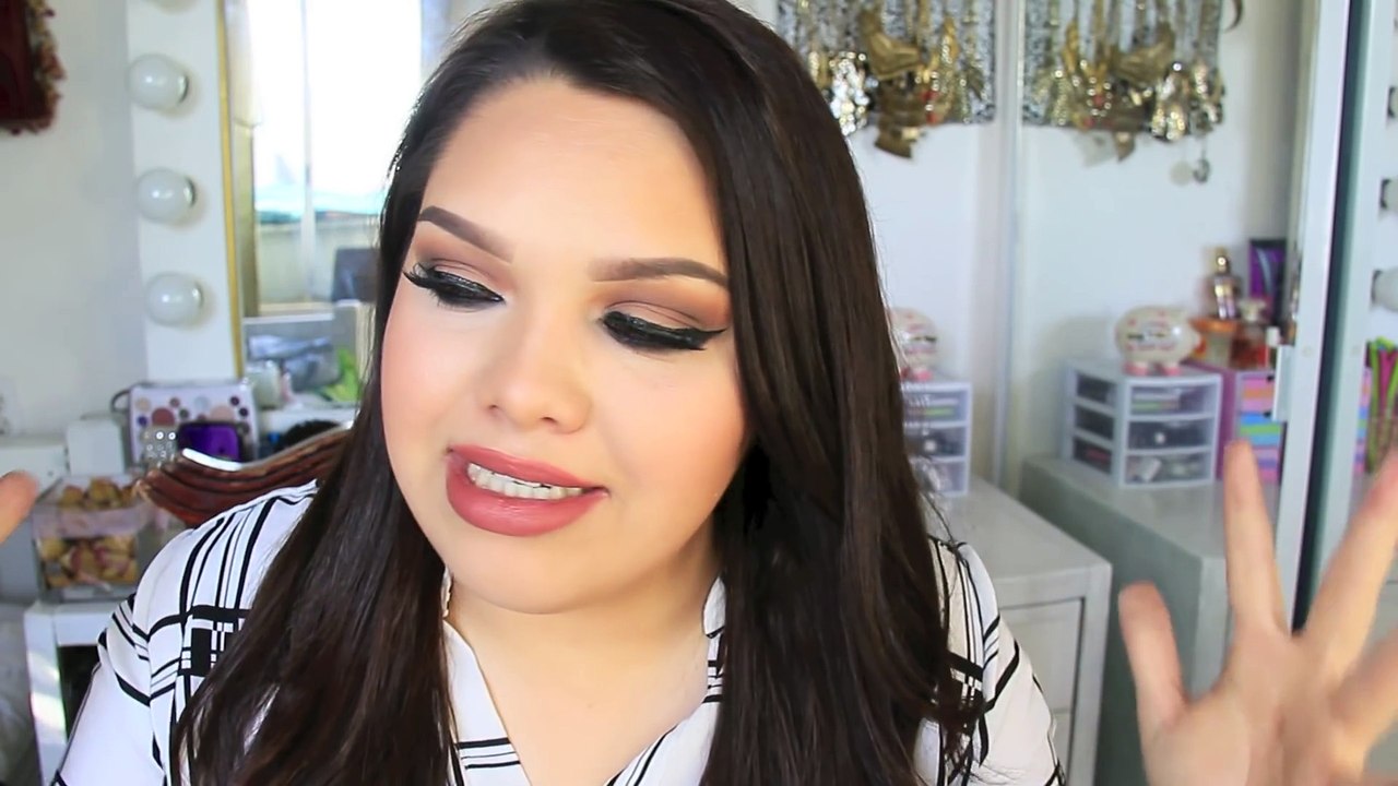 How to  EASY EYEBROW TUTORIAL
