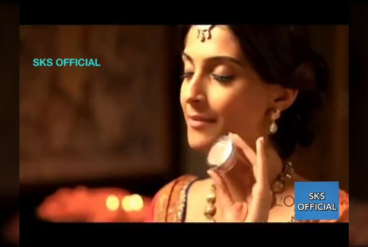 Party makeup tutorial demo - makeup for party bold lips eye brows down eyes