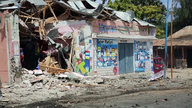 Somali'de Cumhurbaşkanlığı Sarayı yakınlarında bombalı saldırı - MOGADİŞU
