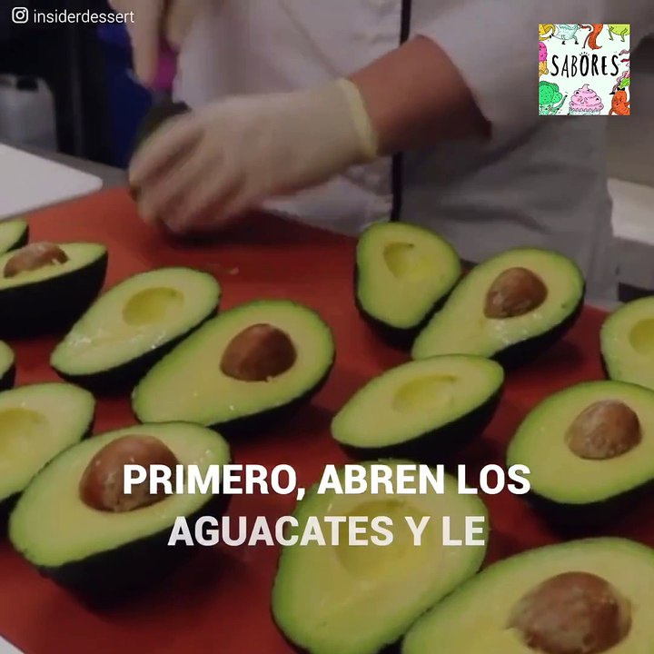 Esto sí que no lo estabas esperando. ¡Helado dulce de AGUACATE! Y por supuesto, la forma perfecta de prepararlo. 