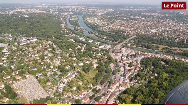 Paris vu du ciel : Défilé du 14 juillet à bord d'un hélicoptère de l'armée