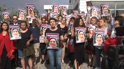 Kadınlardan Şule Çet eylemi