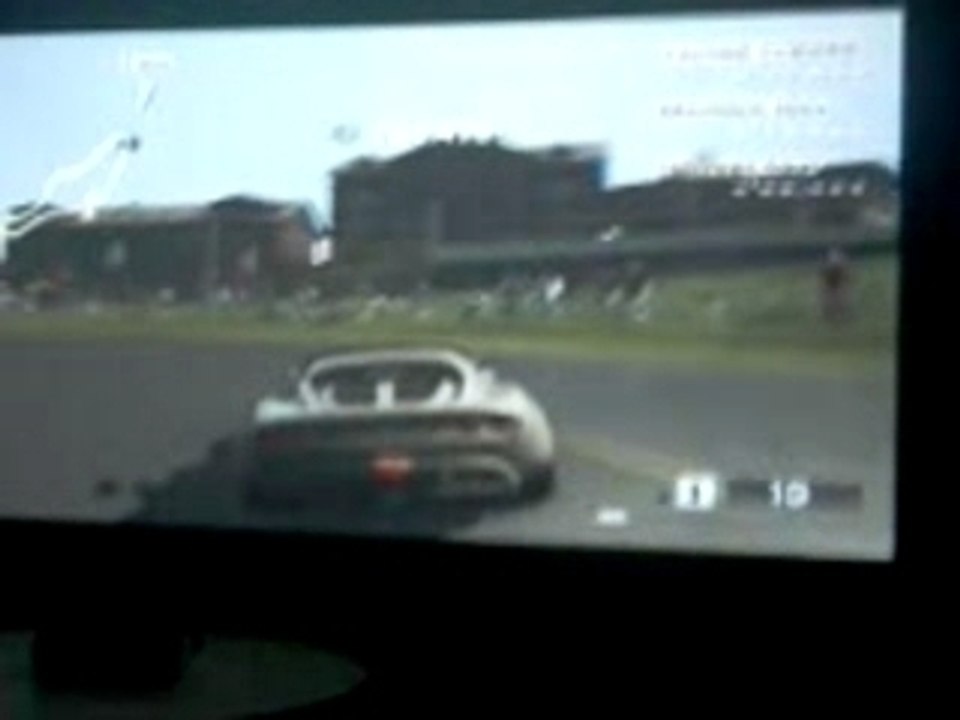 Junior joue a GT5