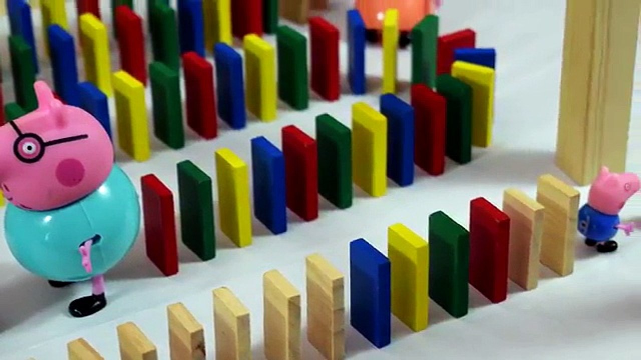 Peppa pig and friends funny day Amazing dominoes Colors for kids