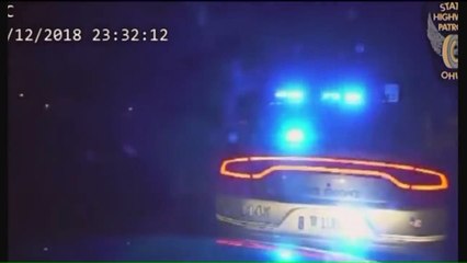 下载视频: Suspect Accused of Dragging Ohio Trooper During Traffic Stop Turns Himself in