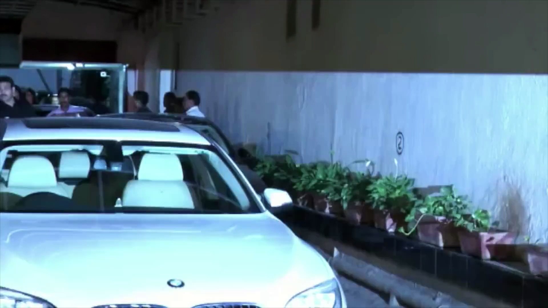 Bollywood celebrities private news!!Bollywood Celebrities at Karan Johar's Private Party Celebr