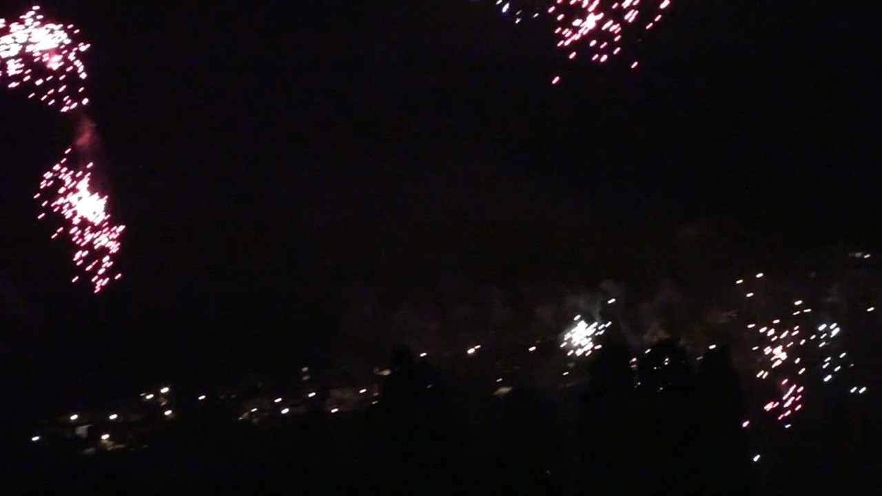 Revivez le feu d'artifice au lac Kir de Dijon