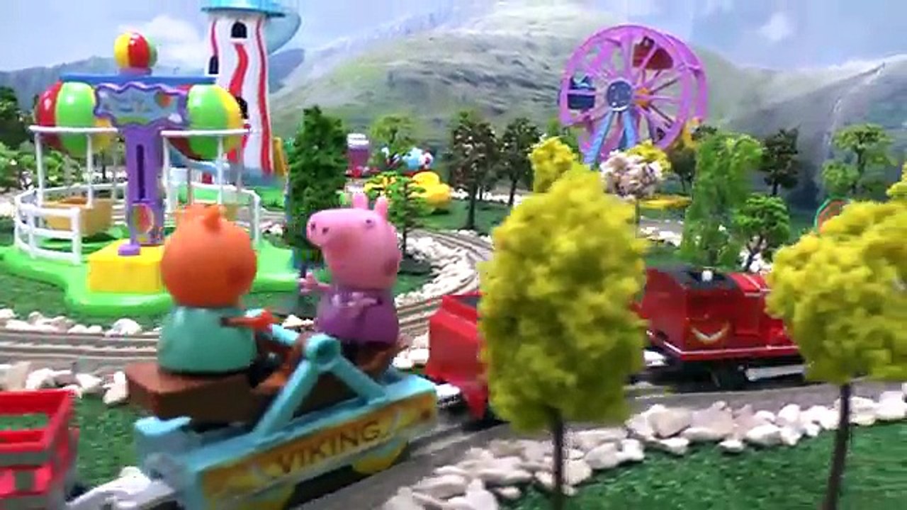 Thomas The Train Kids Peppa Pig Play Doh Wheels On The Bus Train Version Grandpa Pigs Musical Train