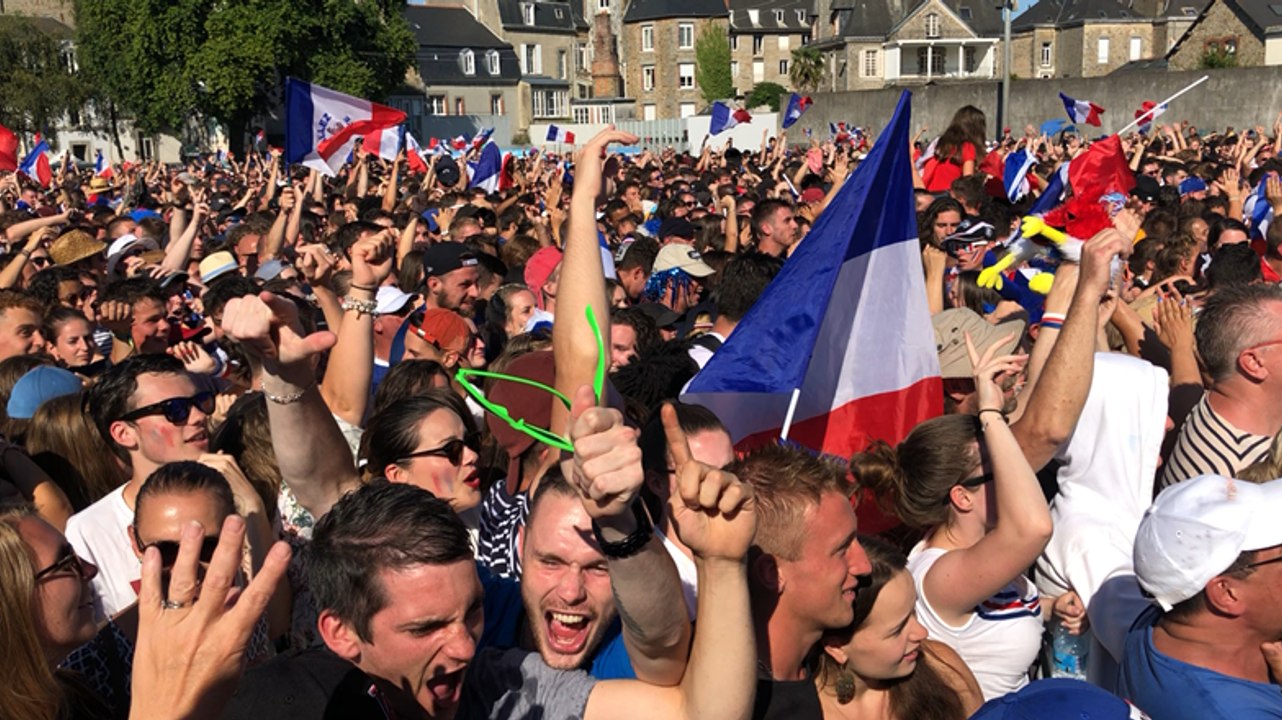 Coupe du monde : la liesse après la victoire à Saint-Brieuc