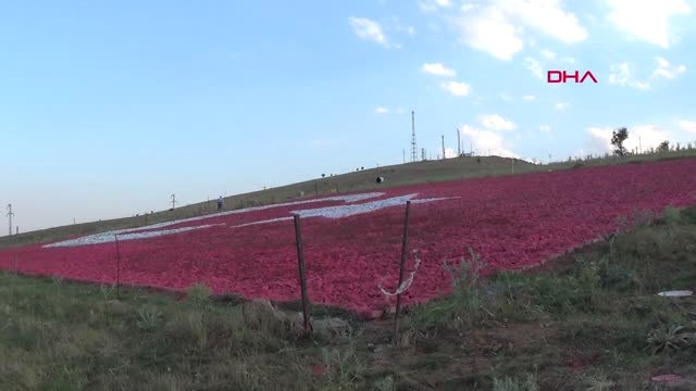 Afyonkarahisar Özel - Bayrakçı Dede'den 15 Temmuz Şehitleri Anısına 1002 Metrekarelik Bayrak Hd